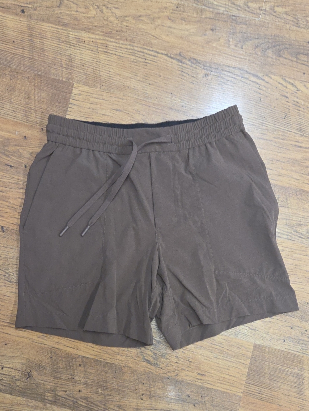 Lululemon Athletica Men's Bowline Short 5" Inseam